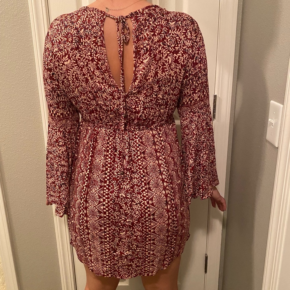 Red Pattern Flowy Mini dress - Picture 4 of 4
